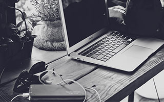 为何婚车多是二手的？背后原因引人深思