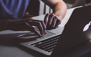 迟到的婚车，如何扣钱才合理？